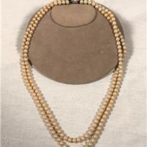 VTG 24" DBL STRAND PEARL NECKLACE MADE IN JAPAN